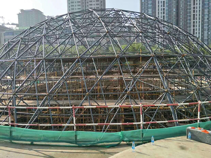 枝江球形网架钢结构施工